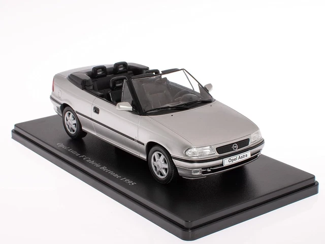 Modèle Réduit Atlas 1:43 - BMW M1 - Collection Silver Cars - Neuf Sous Blister