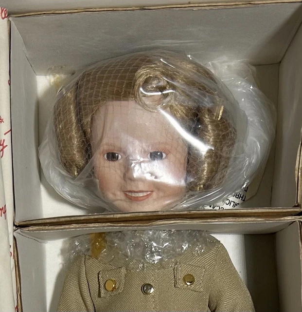 Danbury Mint Shirley Temple Dolls of the Silver Screen-Wee Willie Winkie NIB 2