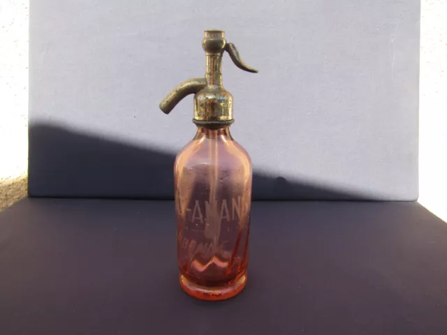 Ancien siphon 1/4 de litre en verre rose, effet torsadé, Saint amans Narbonne