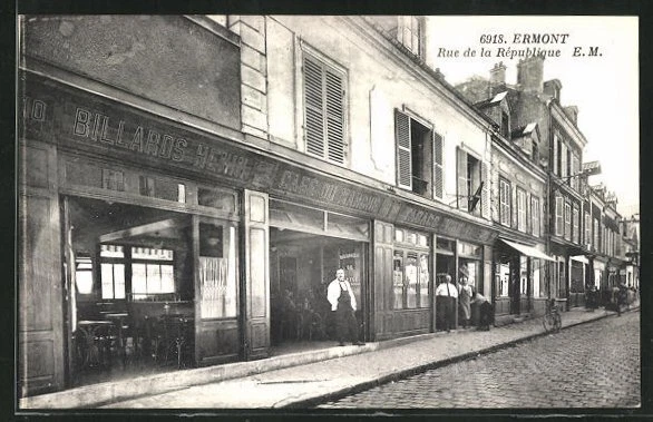 CPA Ermont, Rue de la République, Café du Marché