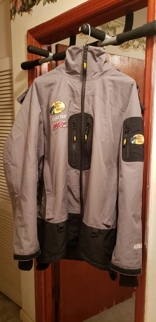 Bass pro shops gore sale tex 100 mph rain suit