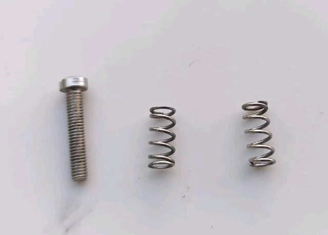 Vis De Réglage De Roue Campagnolo 302/1 – NOS – 40 Mm – Pour Vélo Route/course