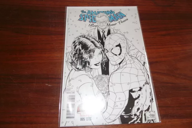 Amazing Spider-Man Renew Your Vows #5  Quesada 1:200 Variant Nm Rare Stan Lee