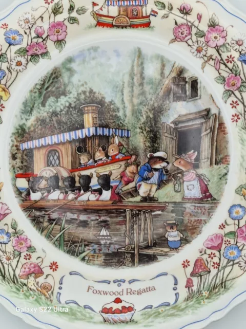 Wedgewood Foxwood Tales ' Foxwood Regatta' Brian Paterson Collectable Plate