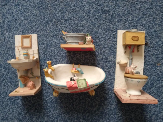 CATS PETER FAGAN COLOUR BOX BATHROOM SCENE HANDPAINTED FIGURES SCOTLAND '80s-90s