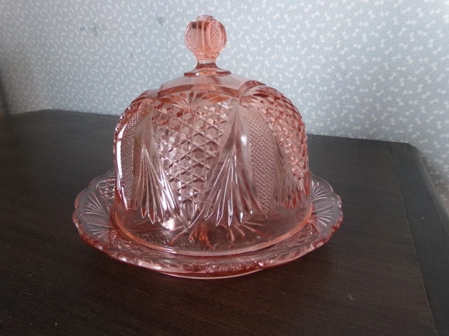 Vaisselle Ancienne ... CLOCHE EN VERRE * Arcoroc