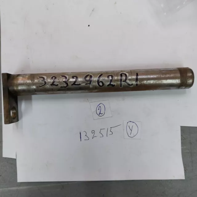 USED TRACTOR PARTS 3232962R1 PIVOT PIN,20mm OD x 170mm L Case parts 995, 4210, 6