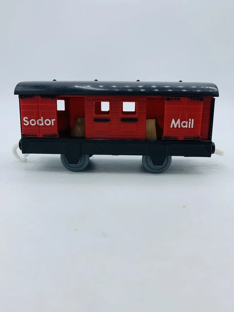 Trackmaster mail cars top