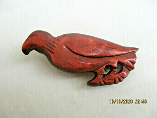 Rare broche ancienne Licorne Galalithe Art Déco JEAN PAINLEVE Années 1930s