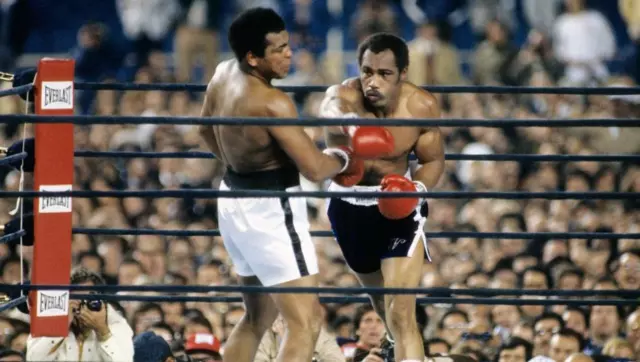 Muhammad Ali VS Ken Norton 8x10 Picture Celebrity Print