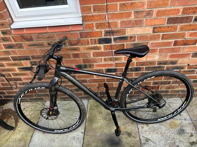 Specialised clearance mens bike