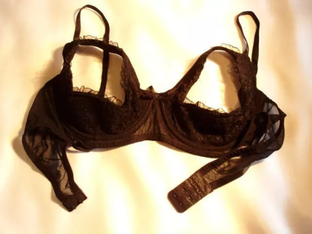 soutien gorge mamelons ouvert noir coquin érotique lingerie BH  Reggisemo 3