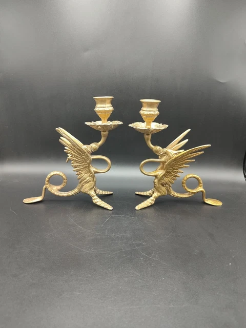 Paire De Bougeoirs Chandeliers En Bronze Doré - Motifs Chimères - Occasion