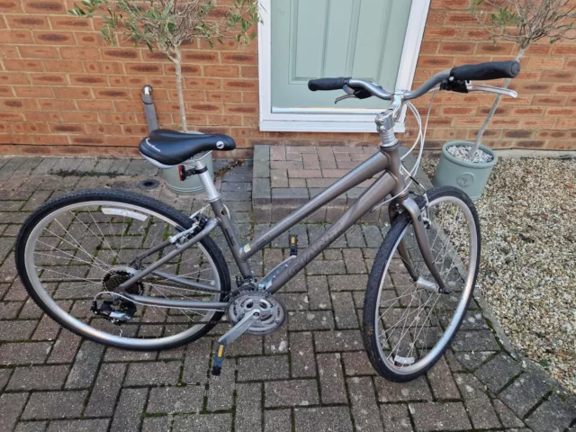 GIANT CRS 4.0 Ladies hybrid bike 125.00 PicClick UK