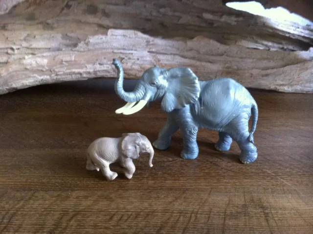 Schleich Elefant Baby 14322 + PAPO großer Elefant 50041 - Wild Animal Figuren