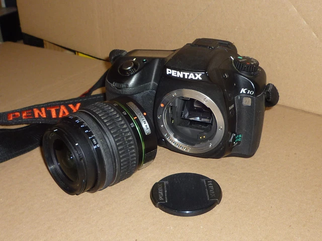 PENTAX K10D  DIGITAL CAMERA + SMC PENTAX-DA 1:3.5-5.6  18-55mm AL LENS