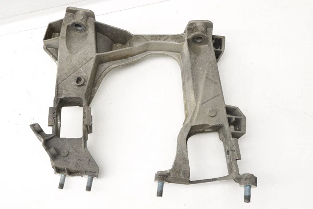 2005-2008 PORSCHE BOXSTER - REAR Right AXLE SIDE Panel / Mount Bracket
