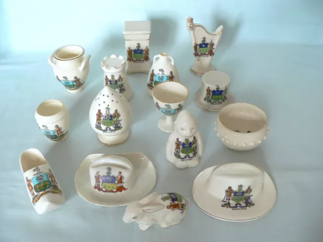 Joblot/Collection x 15 Crested Ware Souvenir pieces all "Sheffield" Coat of Arms