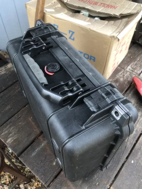 Black Pelican case. With Foam . Used Good Condition , Water Proof. Lockable