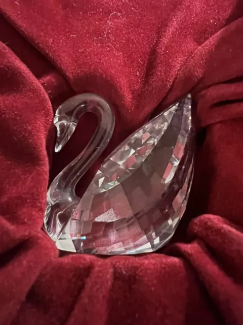 Swarovski Crystal SCS SWAN Paperweight -  Membership Gift / Original Box