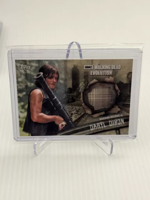 2017 TOPPS WALKING DEAD EVOLUTION Daryl Dixon Norman Reedus Relic Card