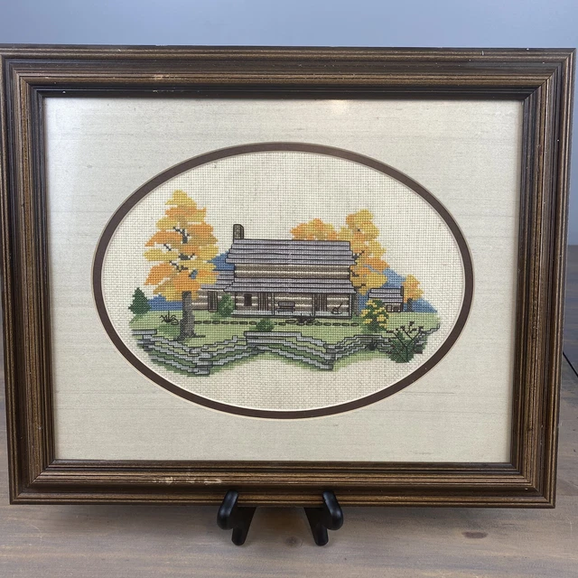Imagen de escena de paisaje de otoño enmarcada con aguja de colección 13"" X 16"" hecha a mano