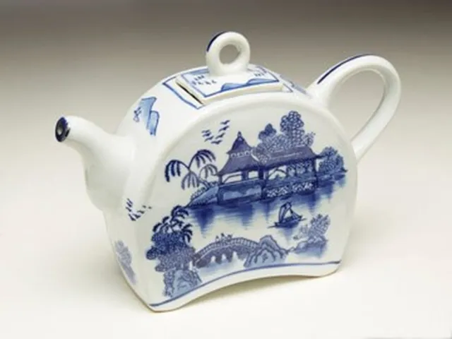 Blue & White Oriental Teapot, 10"