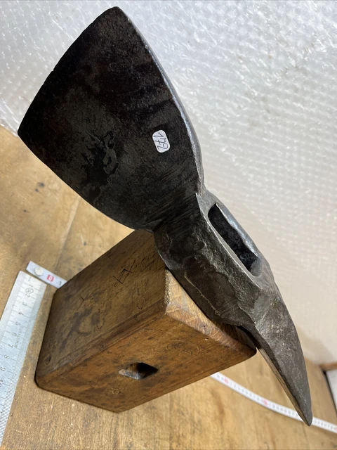 HACHE OLD TOOL / outil ancien AXE FORGÉE XIXe / HACHE