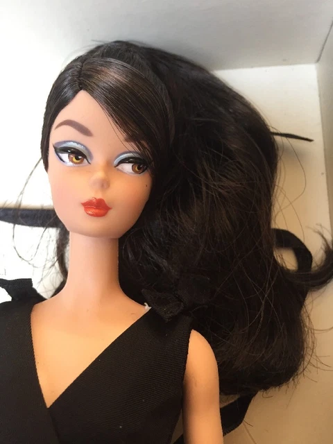 SILKSTONE BARBIE DOLL Classic Black Dress 58.00 - PicClick UK