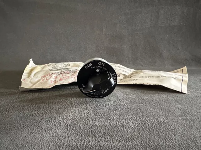 Grimes Aircraft Variable Rheostat Instrument Light, P/N A-2334A, New Surplus Grimes Aircraft Variable Rheostat Instrument Light, P/N A-2334A, New Surplus