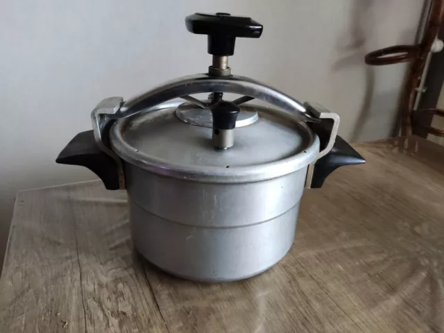 cocotte minute SEB 3,5 litres