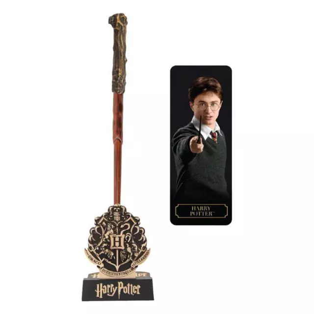 Harry Potter Harry Pen And Desk Stand Wand Display (9) CINEREPLICAS