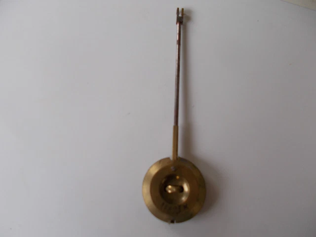 Pièce Horlogerie : 1 Axe De Balancier Pour Montre Luxor 19 895 (mouvement 8 Jours) - Neuf