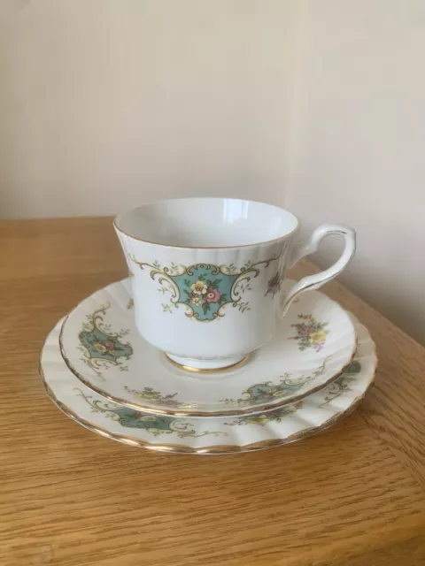 Late 20th Century Royal Stafford True Love Trio Cup Saucer Plate, Pretty Floral