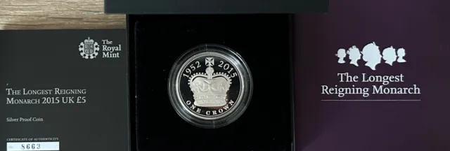 2015 £5 Longest Reigning Monarch Silver Proof One Crown Coin Cased Royal Mint