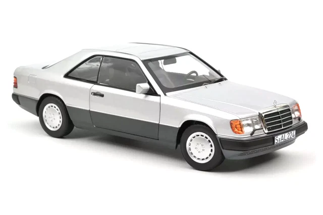 Norev 183880 Mercedes Benz 300 CE-24 Coupe silber 1990 Maßstab 1:18 Modellauto