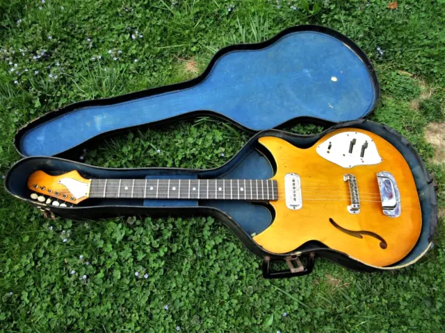 Harmony H81 Rebel Guitar, 1970, Usa,  Dearmond Pickup, Changes,  "Player", Case