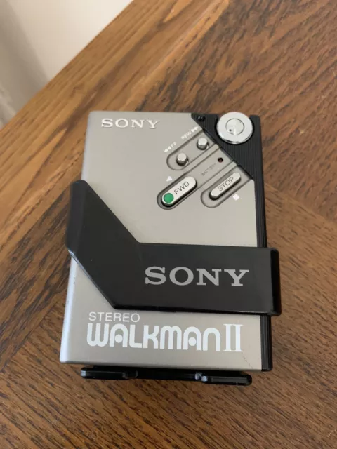WALKMAN SONY WM-2 + Sony dynamic Stereo headphones MDR-4 ( TPS-L2 ) EUR  599,00 - PicClick FR