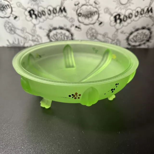 Vintage Satin Green Uranium Vaseline Glass 3-Footed Bowl with Holly Design