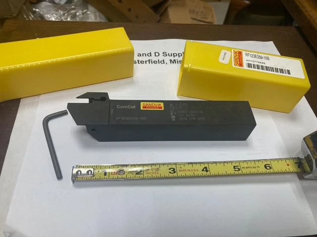Sandvik Coromant 5740857, RF123E059-16B, Grooving-Cutoff Toolholder, 1" Sq Shank