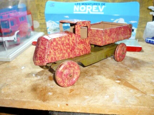 RARE ANCIENNE CAMIONNETTE De La Fameuse Marque Aml Style Joustra ,Cij