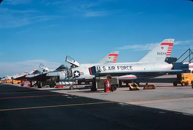 F-106A  90044  USAF  35 mm aircraft slide  CF