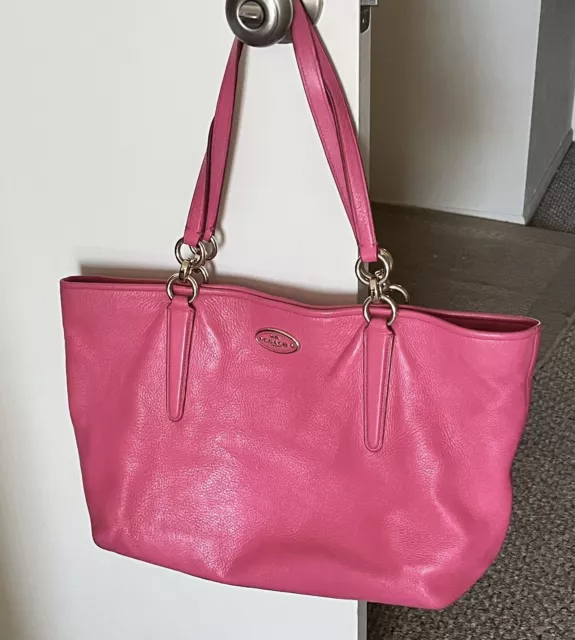 COACH 19914 Dinky Leather Penny Flap Crossbody Bag Hot Pink EUC
