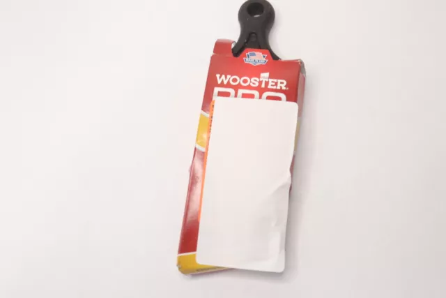 Wooster Pro Nylon / Polyester Short Angle Sash Brush 2"