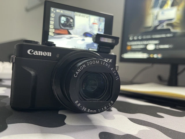 Near Mint Condition, Canon Powershot G7 X Mark II - Black - With 2 Batteries