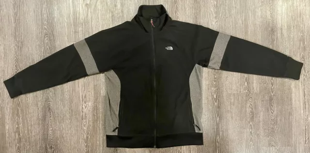 The North Face TKA 100 Men’s Black Gray Full Zip Fleece Jacket Size Large