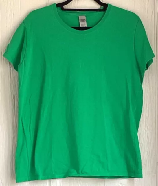 Gildan Heavy Cotton Ladies XL Shirt Short Sleeve Solid Green Crew Neck