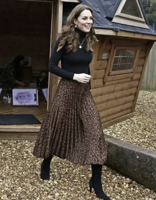 Mid length leopard skirts zara on sale