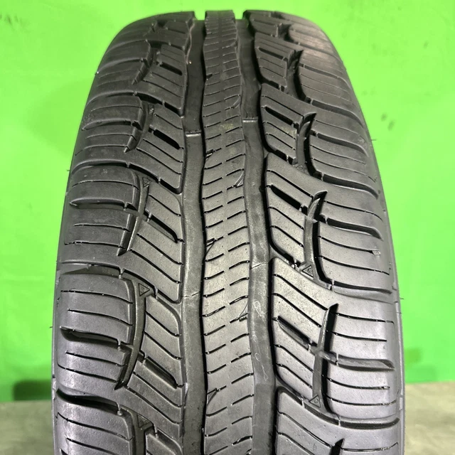 Single,Used-235/65R17 Bfgoodrich Advantage T/A Sport LT 104T 10/32 DOT 4521