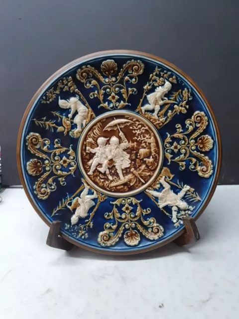 Antique Majolica Wall Plate, Austria, Gebrüder Schütz, 19th century 30cm (BC)